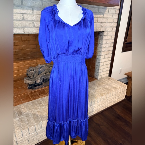 Umgee Romantic Royal Blue Smocked Waist Maxi Dress Size Medium - Picture 2 of 5